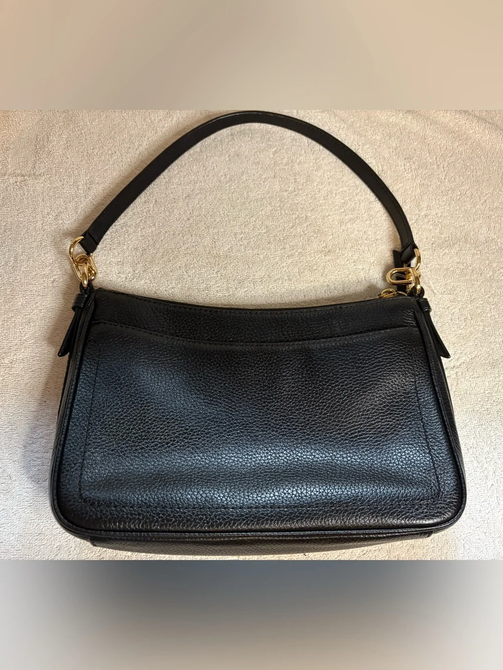 Michael Kors Jet Set Charm Medium Top Zip Pochette Black Pebbled Leather Bag